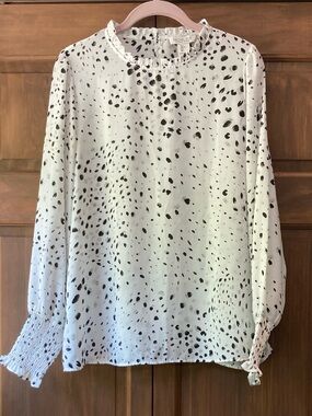 Rachel Zoe White & Speckled LS Top Large
